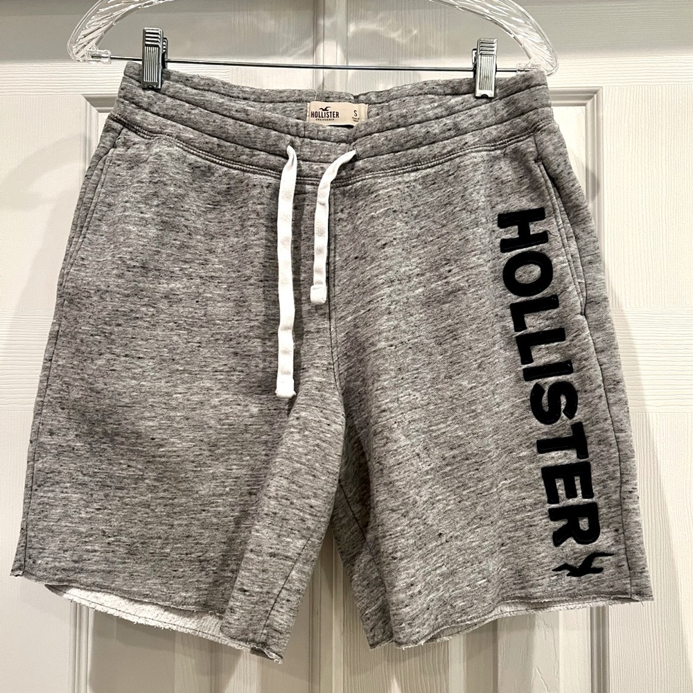 Hollister Fleece Shorts Size SMALL